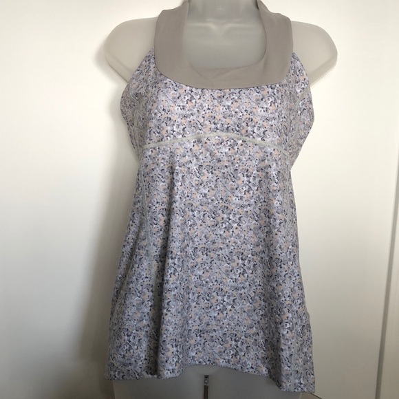 Lululemon Perfect Yoga tank - Picture 1 of 8